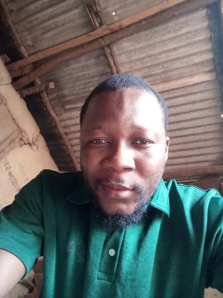 Bamidele dvais