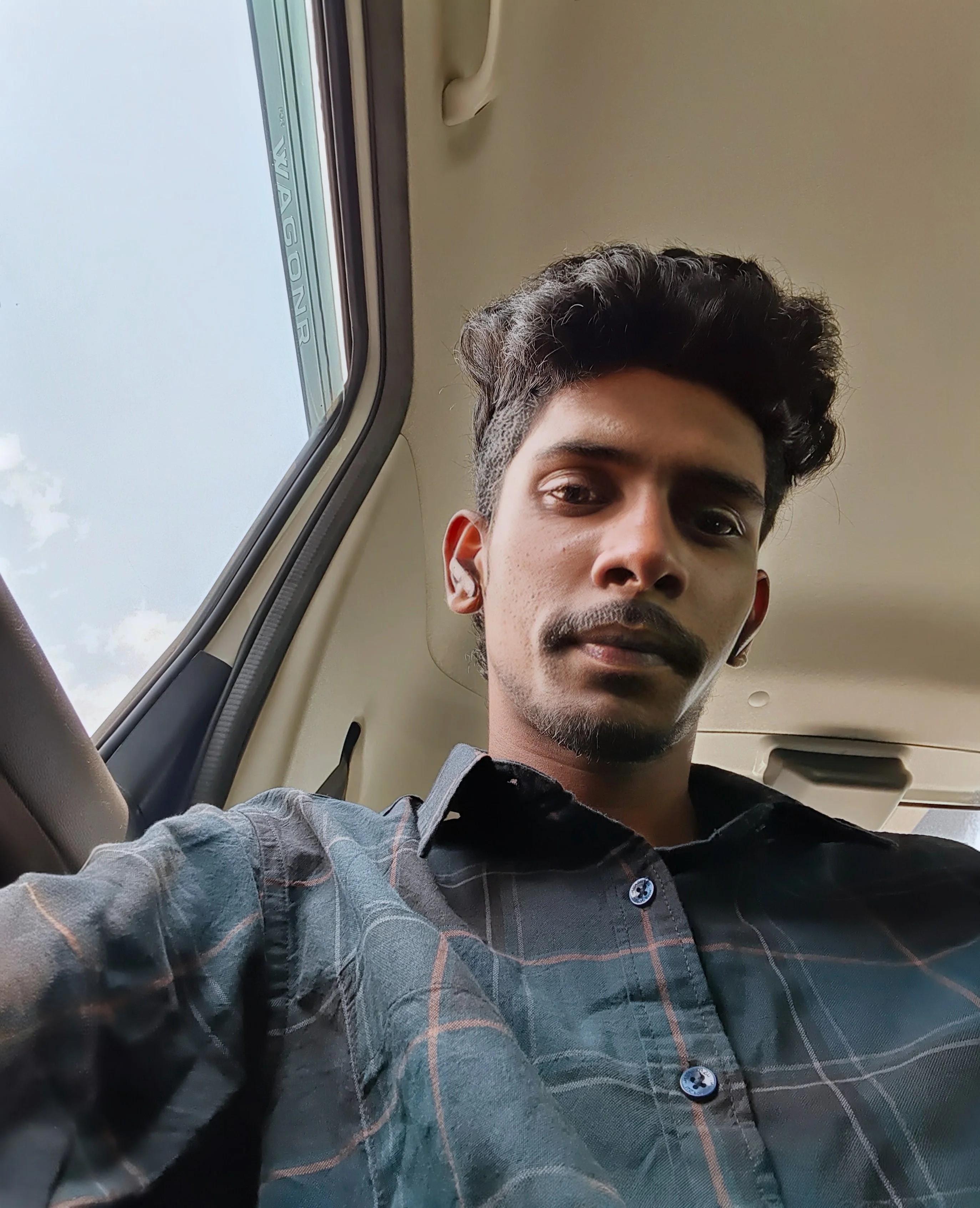 Dhanesh kp in Kochi