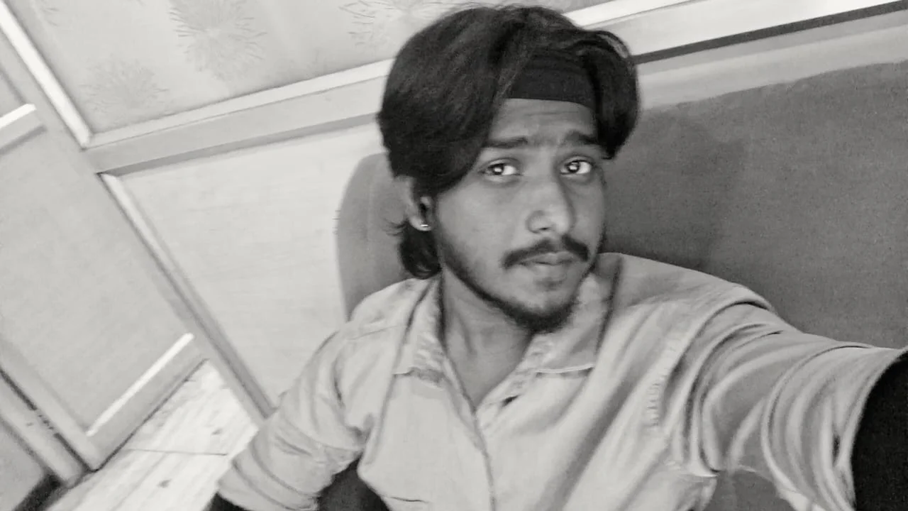 SAQLINE AHMED T