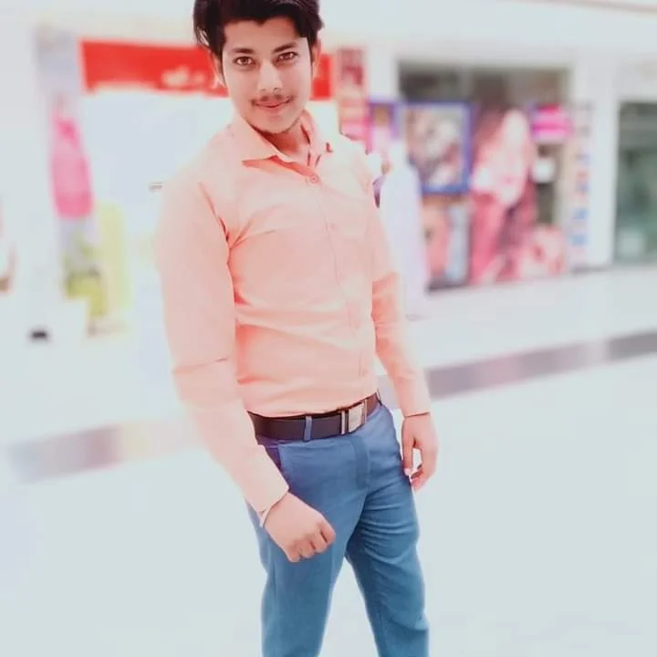 Rahul in Noida