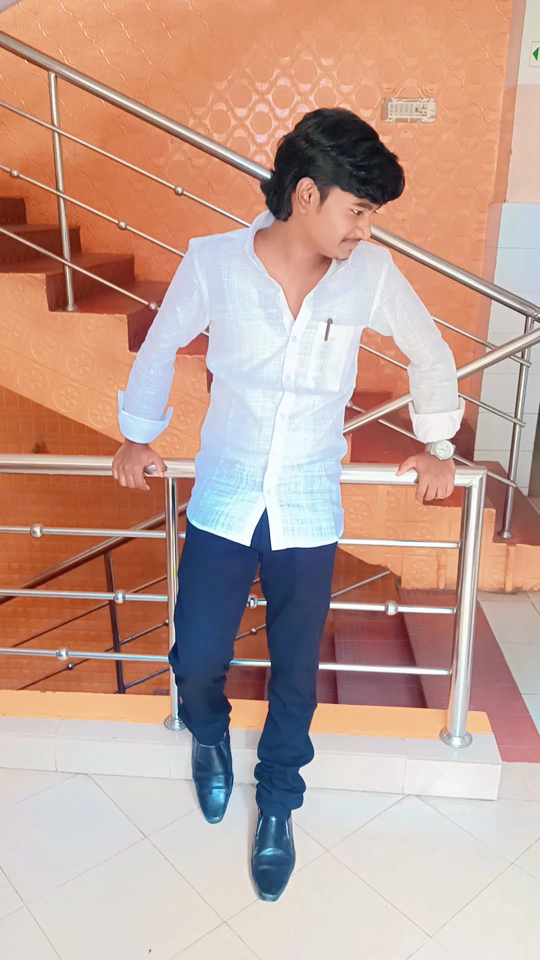 Photo of Dharani Dharan