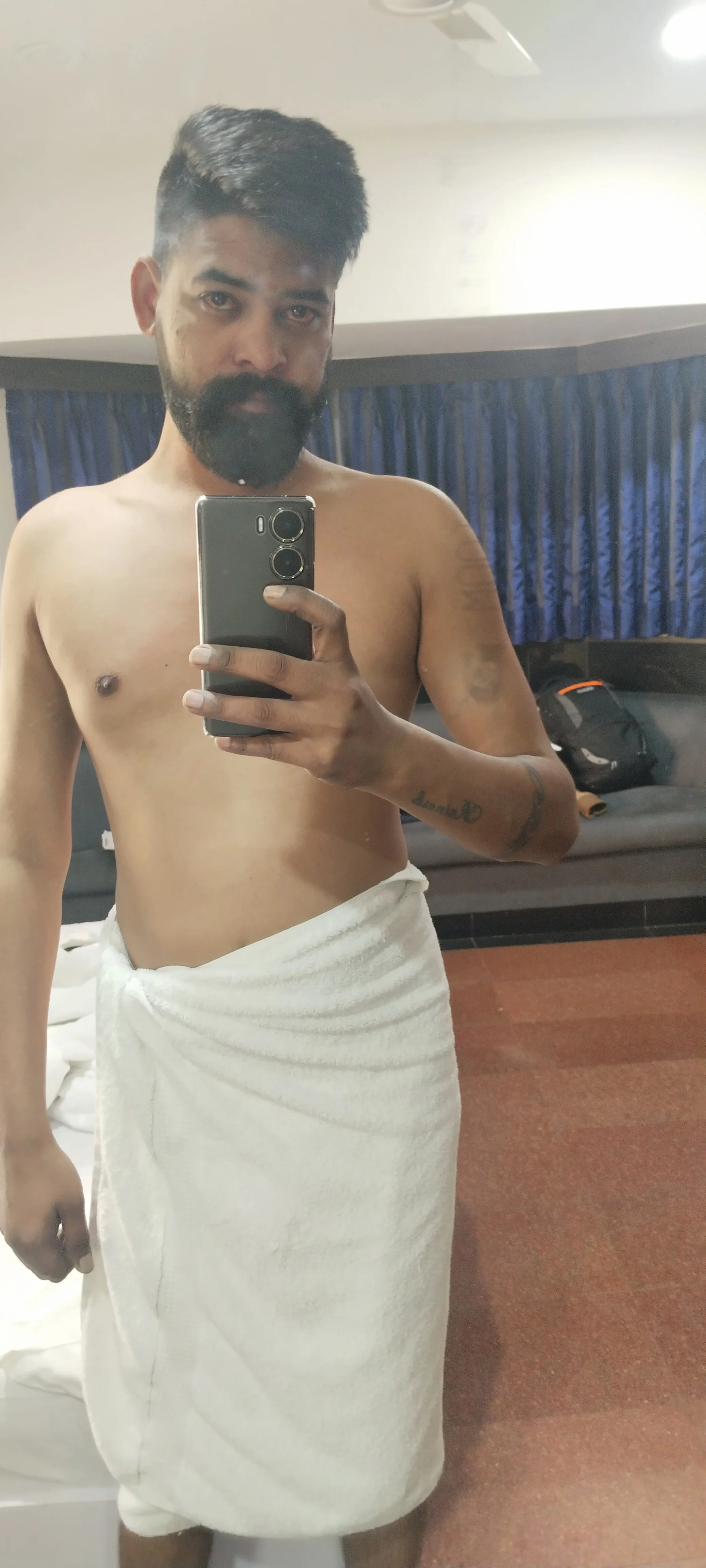 Photo of Ratnesh Vedi