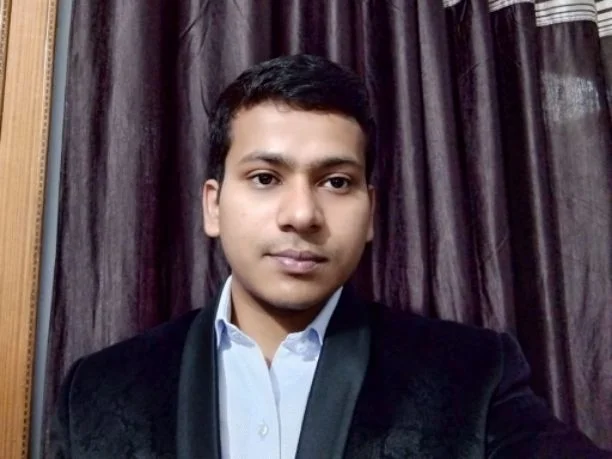 Dinesh Tripathi - gigolo in Patiala - Yooo.App