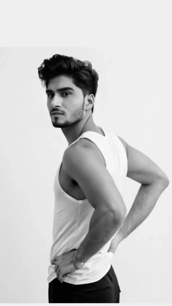 william - gay escort in Delhi - Yooo.App
