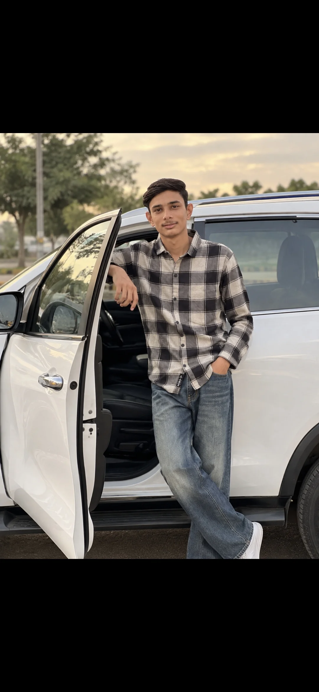 Sahil Mansuri - gigolo in Ajmer - Yooo.App