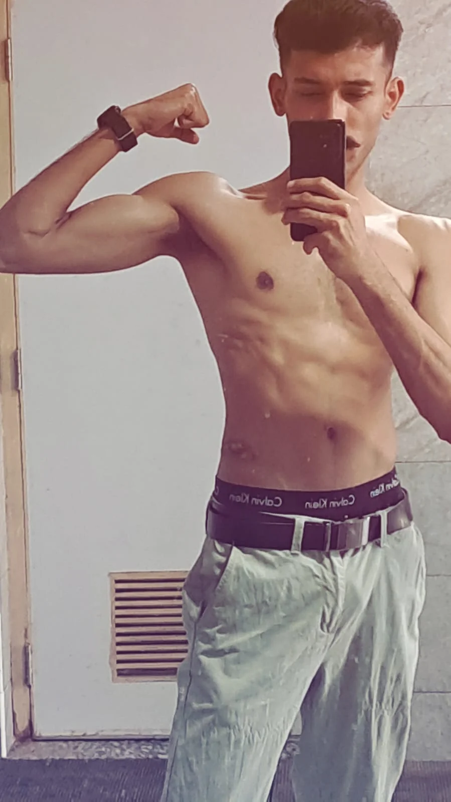 Maulik Singhal - gigolo in Ahmedabad - Yooo.App