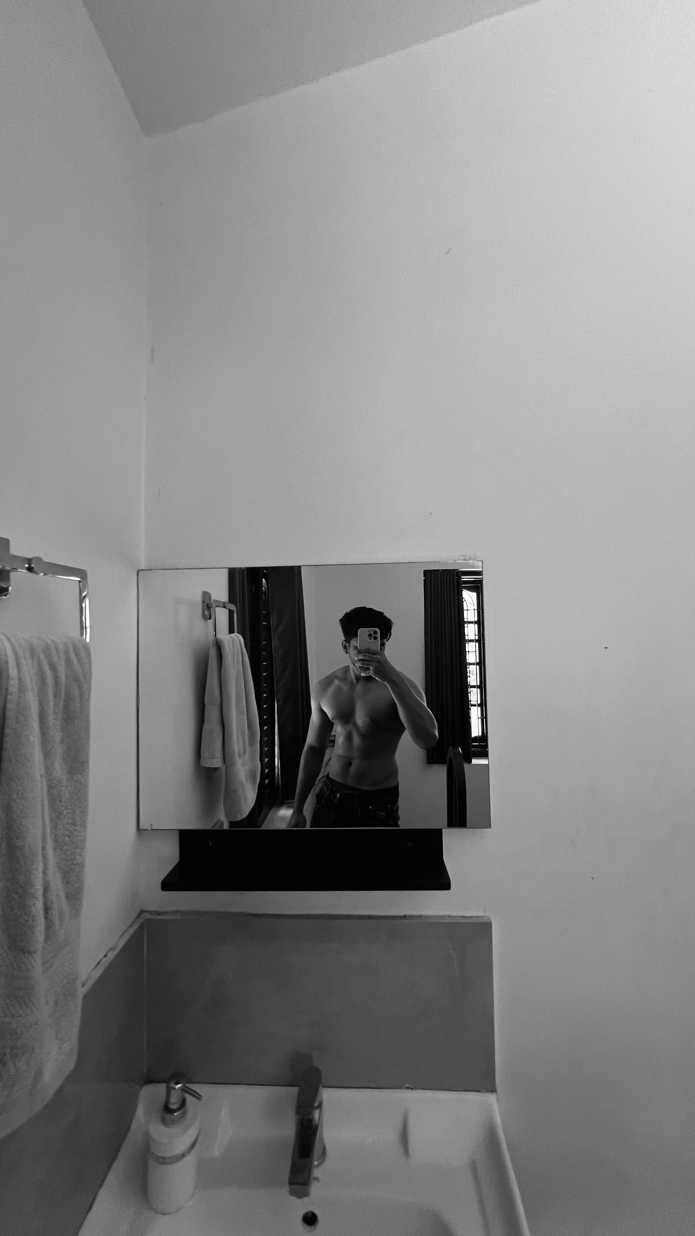 Sahal - gigolo in Kochi - Yooo.App